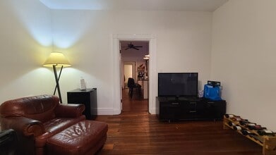 308 E Leigh St, Unit 1 in Richmond, VA - Building Photo - Building Photo