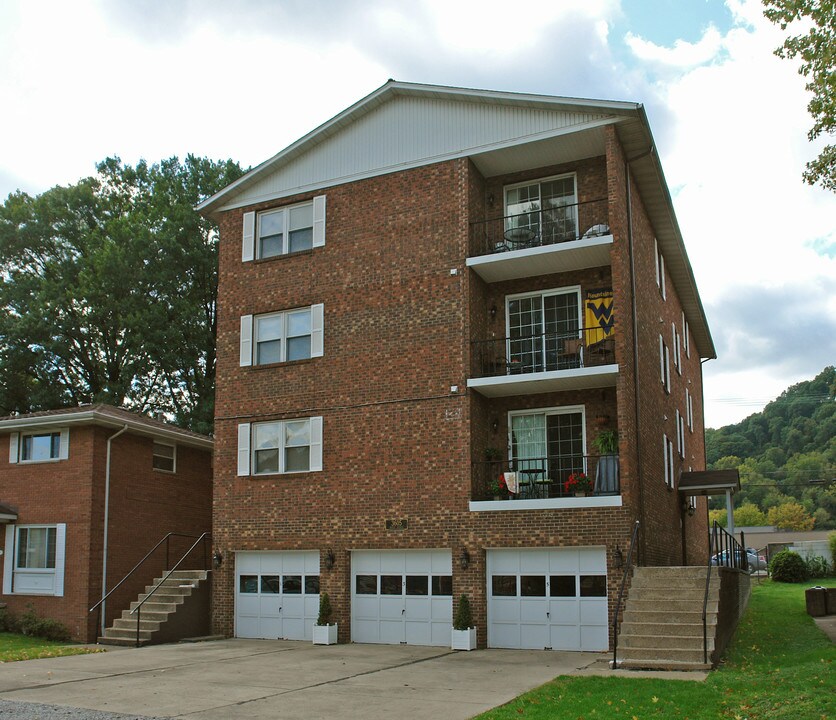 3605 Noyes Ave SE in Charleston, WV - Building Photo