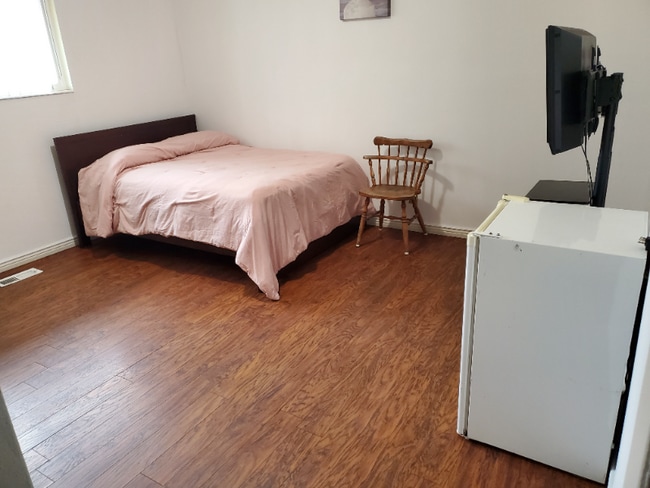 property at 627 Sir Michael Dr