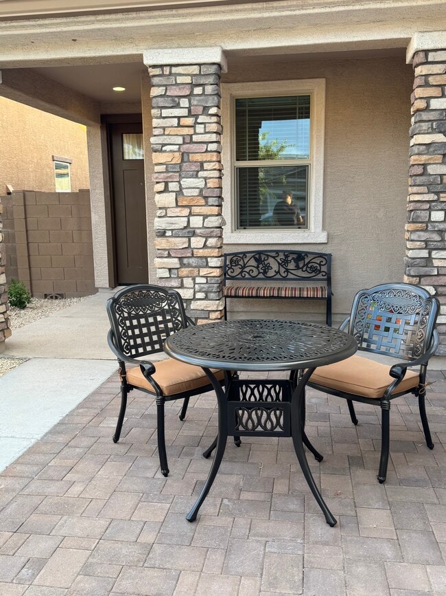 8957 W Palo Verde Dr in Glendale, AZ - Building Photo - Building Photo