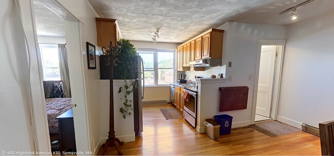 390 Highland Ave, Unit 30 in Somerville, MA - Foto de edificio - Building Photo