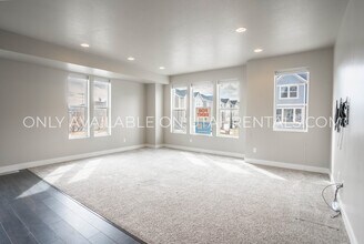 13429 S Silver Rock Ln in Draper, UT - Building Photo - Building Photo