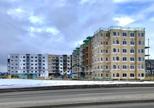 Chappelle 28 in Edmonton, AB - Building Photo - Building Photo