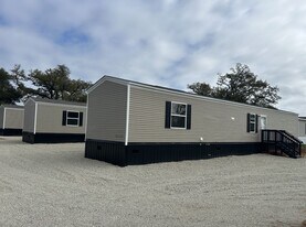 2623 E 16th St in Panama City, FL - Building Photo