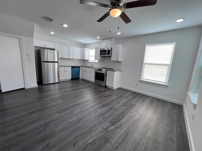 property at 9243 Seeker St