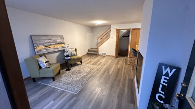 14724 Excelsior Ln in Apple Valley, MN - Building Photo - Building Photo