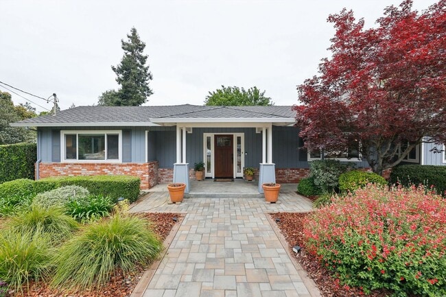 1057 La Grande Ave in Napa, CA - Building Photo - Building Photo