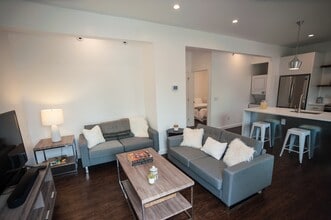 Campus Prime in Syracuse, NY - Building Photo - Building Photo