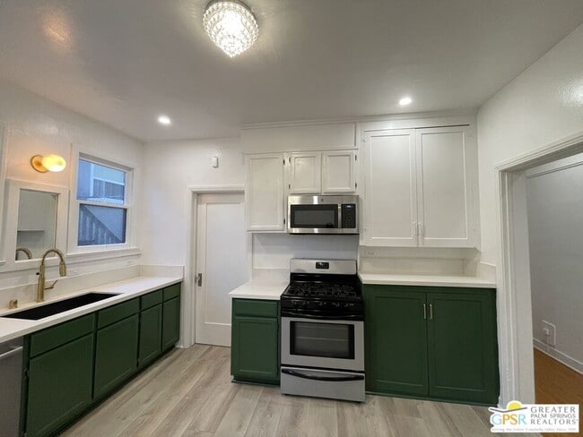 739 Occidental Blvd in Los Angeles, CA - Building Photo - Building Photo