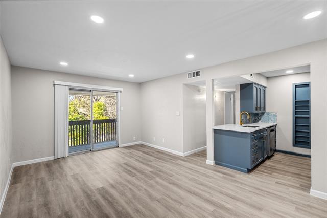 4851 Cedar Springs Rd in Dallas, TX - Building Photo - Building Photo