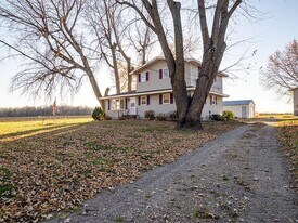 5651 Aetna Ave SE in Montrose, MN - Building Photo