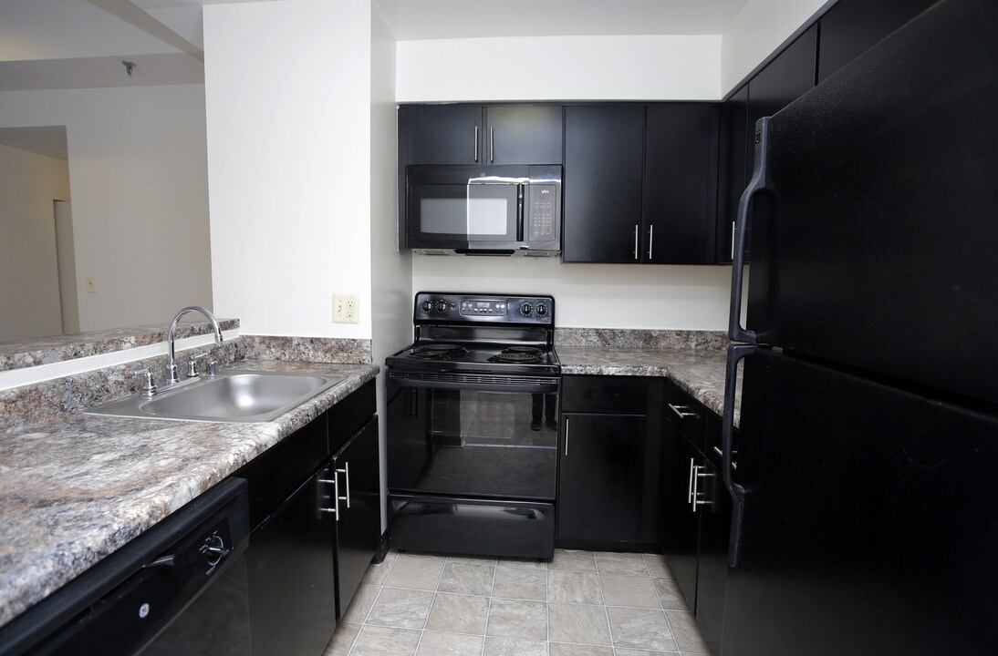 Marlboro Classic Apt & Redwood Square Photo