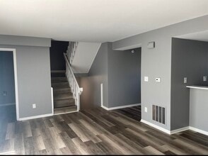 101 Kingsway Ct in Cold Spring, KY - Building Photo - Building Photo