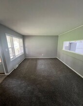 11321 E Lexington Ave in Sugar Creek, MO - Building Photo - Building Photo