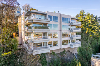 Vista House in Portland, OR - Foto de edificio - Building Photo