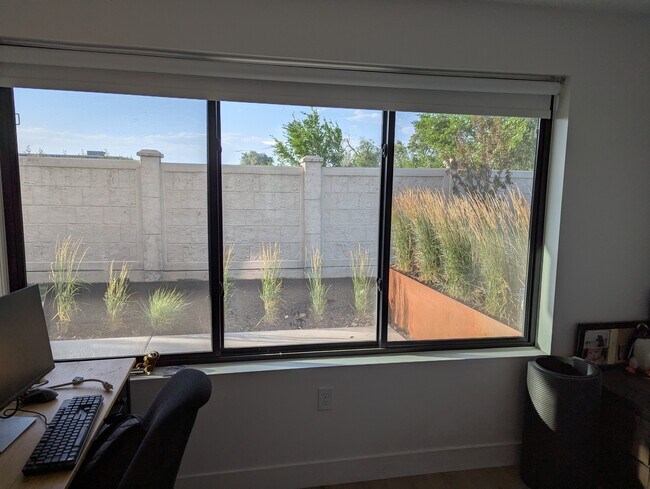 property at 44 W Iko Ave