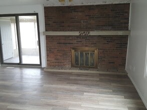 4267 Drowfield Dr in Dayton, OH - Building Photo - Building Photo