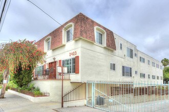 2423 4th St in Santa Monica, CA - Foto de edificio - Building Photo