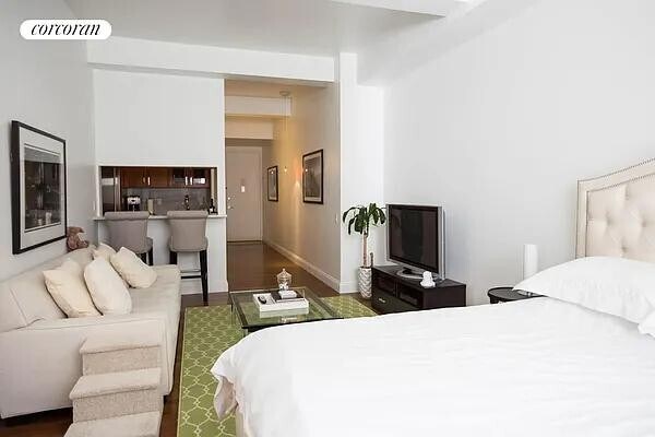 88 Greenwich St in New York, NY - Building Photo - Building Photo