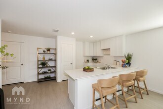 10136 Dalgreen Cir in Fort Worth, TX - Building Photo - Building Photo