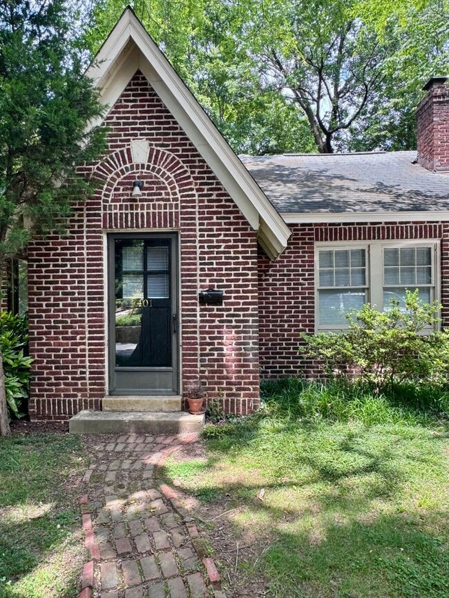 property at 401 North St