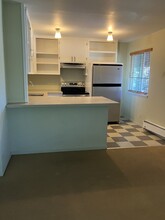 108 Fitch St, Unit 7 in Healdsburg, CA - Building Photo - Building Photo