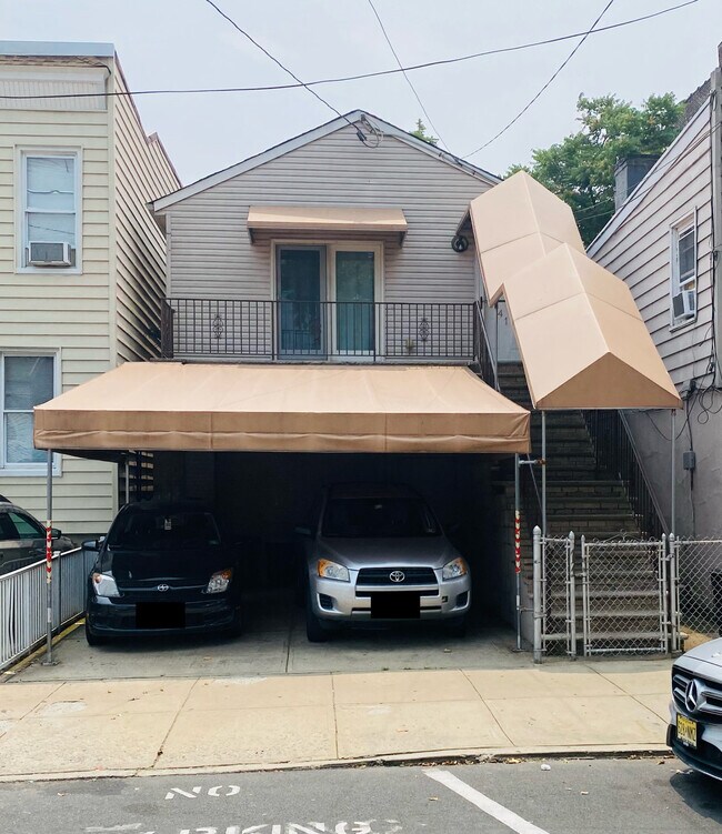 41 Leonard St Apartments and Nearby Jersey City Apartments For Rent