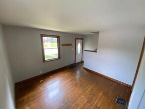 2547-2549-2549 Neil Ave in Columbus, OH - Building Photo - Building Photo