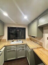 7831 Hampton Ln in Citrus Heights, CA - Building Photo - Building Photo