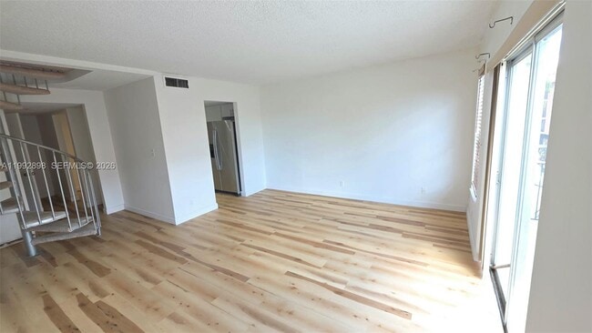 650 Tennis Club Dr in Fort Lauderdale, FL - Building Photo - Building Photo