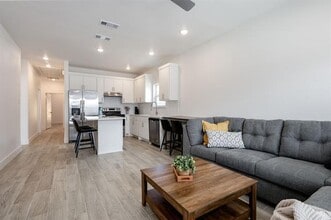 709 Fuller St in Sulphur Springs, TX - Building Photo - Building Photo