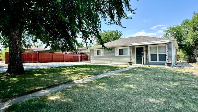 property at 911 Zion St