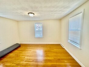 170 Bow St in Everett, MA - Building Photo - Building Photo