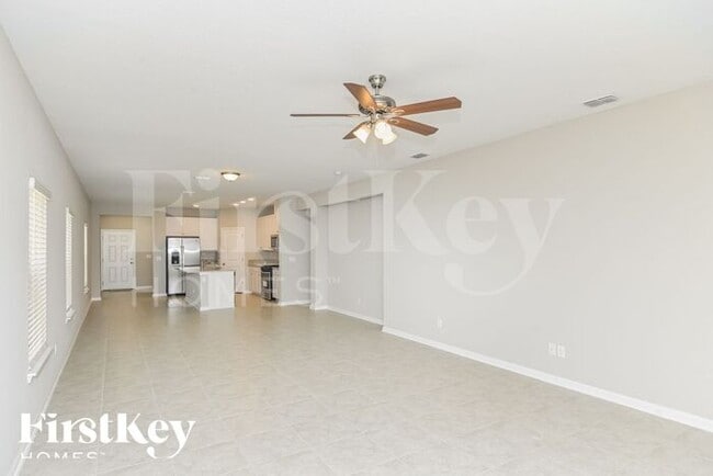 property at 75368 Fox Cross Ave