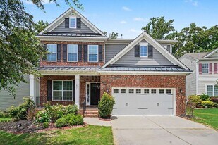 655 Brookhaven Dr in Fort Mill, SC - Building Photo