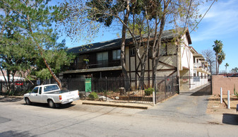 6948 Vesper Ave Apartments