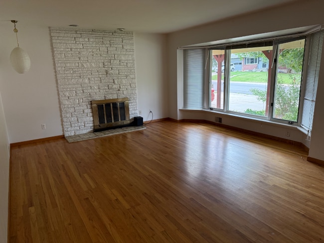 property at 1338 W 23rd Pl