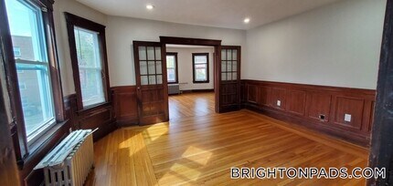 488 Washington St, Unit 3 in Boston, MA - Building Photo - Building Photo