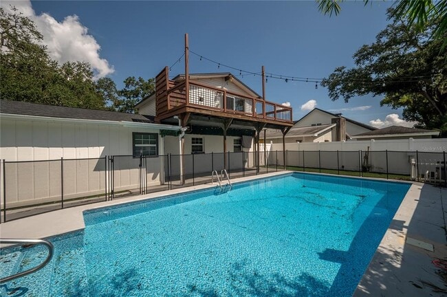 3211 W Arch St in Tampa, FL - Building Photo - Building Photo