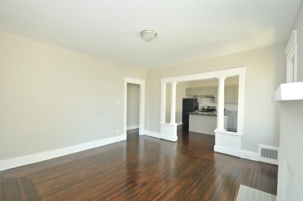 3309 W 8th St in Cincinnati, OH - Building Photo - Building Photo