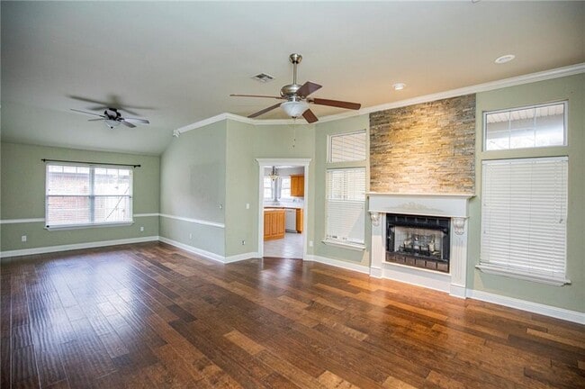 3800 SE 8th St in Bentonville, AR - Building Photo - Building Photo