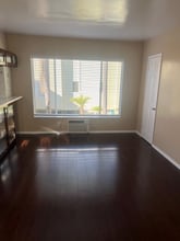 1900 Grace Ave in Los Angeles, CA - Foto de edificio - Building Photo