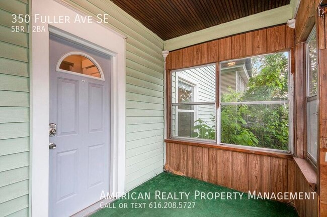 350 Fuller Ave SE in Grand Rapids, MI - Building Photo - Building Photo