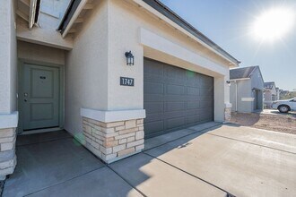 1747 W Cameron Blvd in Coolidge, AZ - Building Photo - Building Photo
