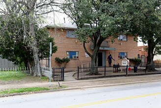 Bryan Ridge in Dallas, TX - Foto de edificio - Building Photo