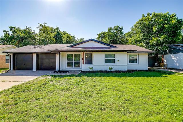 1909 Balla Way in Grand Prairie, TX - Building Photo