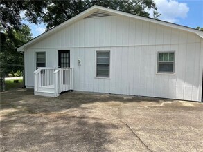 2766 Bart Johnson Rd in Buford, GA - Building Photo - Building Photo