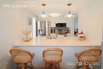 4190 35th Terrace S in St. Petersburg, FL - Building Photo - Building Photo