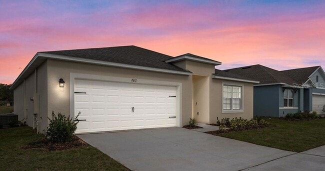 2429 Maidens Bluff Ave in Davenport, FL - Building Photo - Building Photo