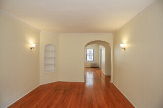 1620 W Lunt Ave, Unit #1A in Chicago, IL - Foto de edificio - Building Photo